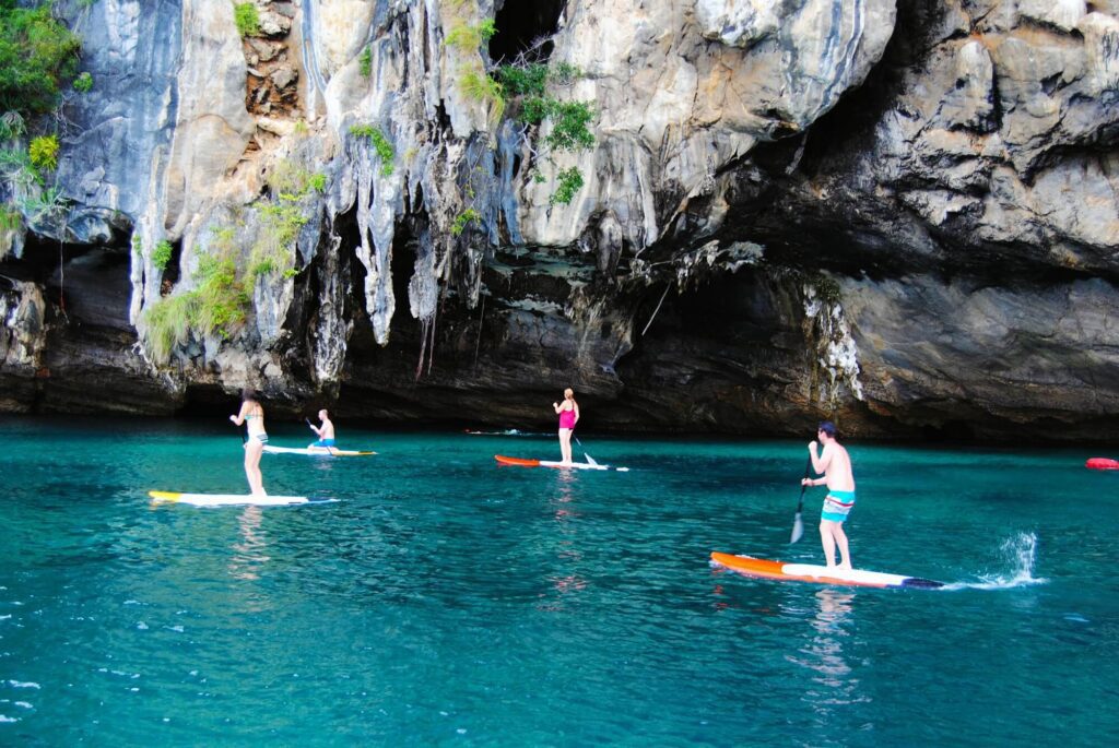 paddleboarding en krabi
